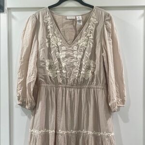 Lucky Brand Tan Ruffled Tiered embroidered Maxi Dress with V-Neck sz large